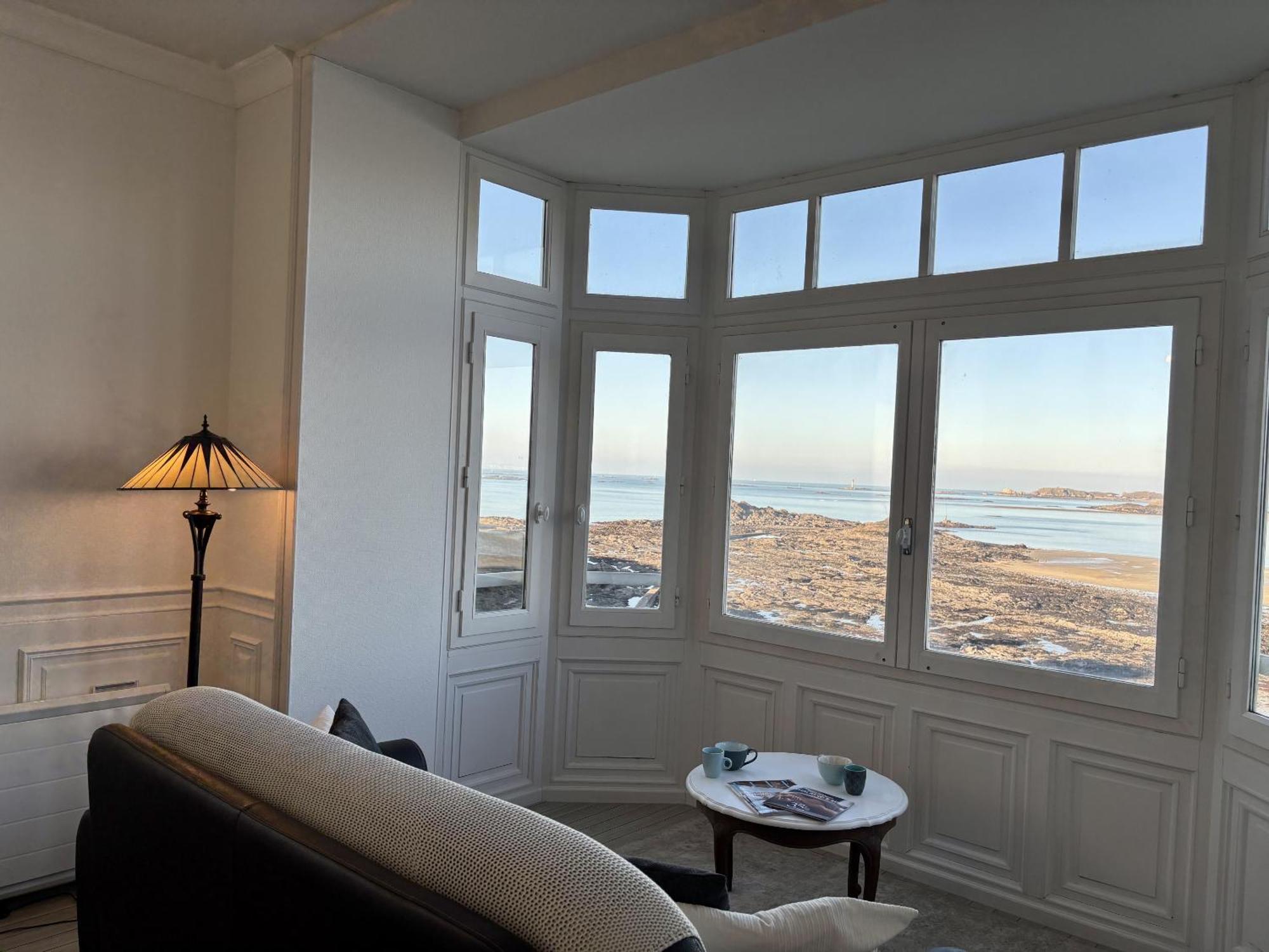 Villa Xixe Vue Mer Динар Экстерьер фото